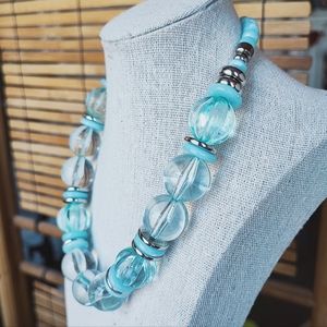 Lucite Chunky MCM Light Blue Acrylic Round Beaded Beads Silver Tone Vintage EUC